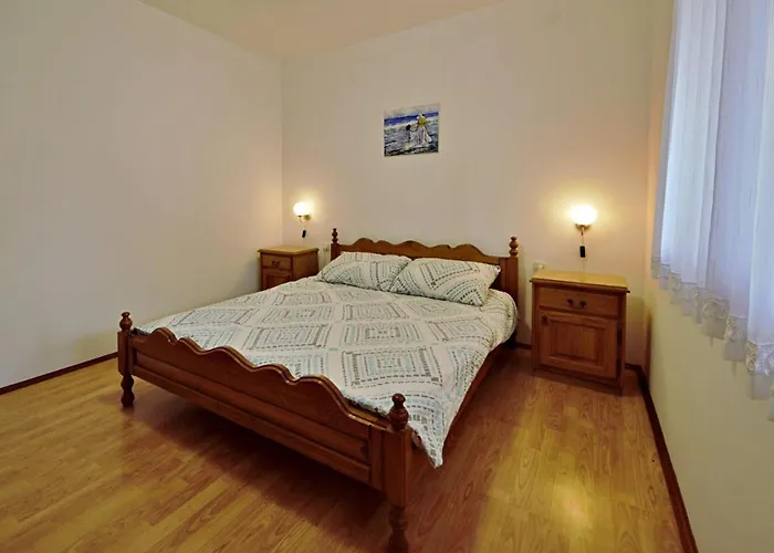 Ivamar-1 By Interhome * Jezera